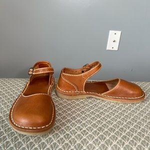 Duckfeet brown leather maryjane style sandals size women’s 38/ US 7.5-8